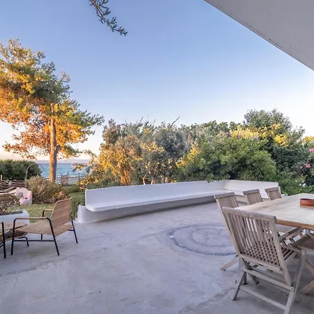 Properstay 102 - Jade By The Sea Holiday home Pefkochori