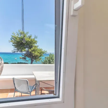 Properstay 102 - Jade By The Sea Holiday home Pefkochori