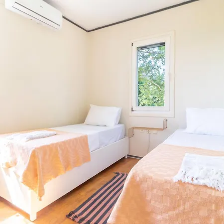 Properstay 102 - Jade By The Sea Holiday home Pefkochori